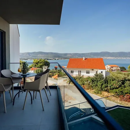 Seaphoria Luxury Modern Вилла Трогир