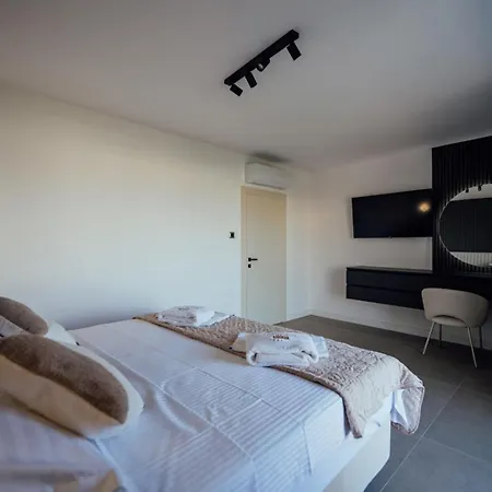 Seaphoria Luxury Modern Villa