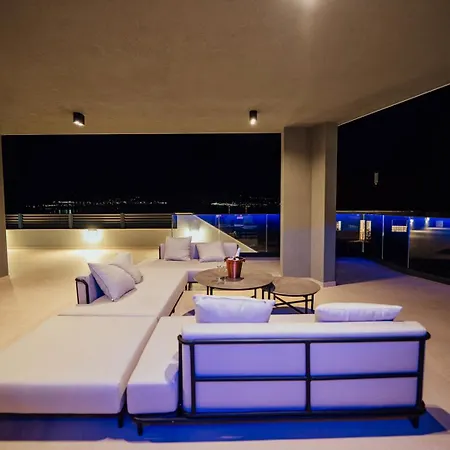 Seaphoria Luxury Modern