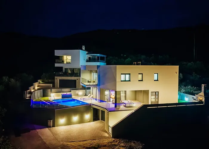 Seaphoria Luxury Modern *